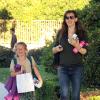 Jennifer Garner et sa fille Violet à la sortie de l'école a Santa Monica, le 20 décembre 2013.
