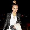 Kim Kardashian sort du cinéma accompagnée de Kanye West, Kendall Jenner, sa mère Kris, Kourtney Kardashian et Scott, à Calabasas, Los Angeles, CA, USA le 21 décembre 2013
