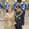La reine Paola et le roi Albert II de Belgique au mariage de Victoria de Suède à Stockholm le 19 juin 2010