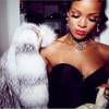 Rihanna, très apprêtée, a joué les hôtes pour ses amis, en les invitant à dîner au soir du Nouvel An. New York, le 31 décembre 2013.
