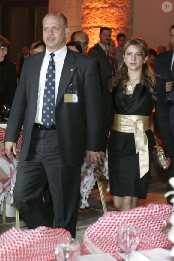 Le prince Faisal de Jordanie et son ex-épouse Sarah à quelques jours de leur mariage, en mai 2010