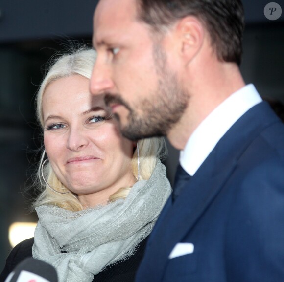 Le prince Haakon et la princesse Mette-Marit de Norvège prenaient part le 8 janvier 2014 à la conférence annuelle NHO de la Confédération des entreprises norvégiennes, à l'opéra d'Oslo.