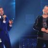 Garou et Mika lors du show en live des coachs qui reprennent Bohemian Rhapsody de Queen pour The Voice 3