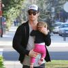 Chris Hemsworth et sa fille India à Santa Monica, le 9 janvier 2014.