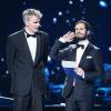 Le prince Carl Philip de Suède et le journaliste Christian Olsson lors du gala des Prix nationaux du sport, le 13 janvier 2014 au Ericsson Globe de Stockholm, où ils ont remis le prix Jerring au golfeur Henrik Stenson.