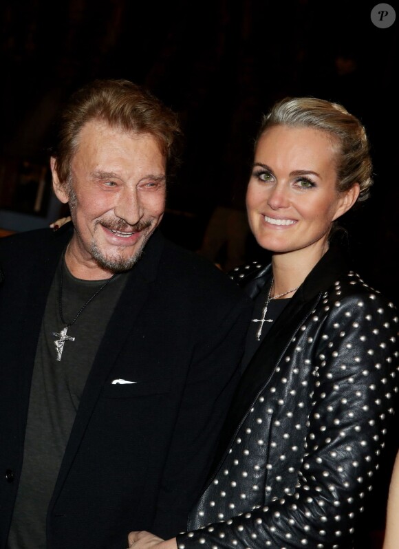 Exclusif - Johnny Hallyday et sa femme Laeticia - Dernière représentation de la pièce "Plus vraie que nature" (mise en scène de Raphaëlle Cambray) au Théâtre de la Renaissance à Paris, après une tournée triomphale en province, le 8 janvier 2014.