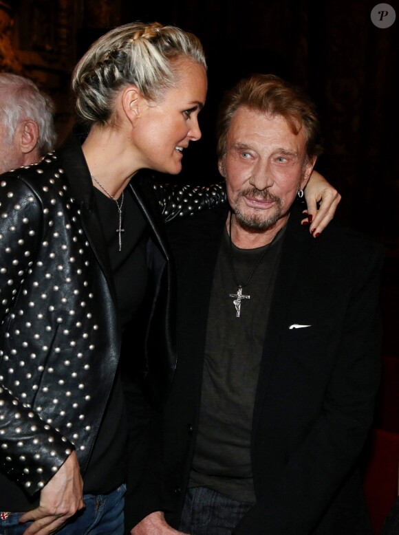 Exclusif - Johnny Hallyday et sa femme Laeticia - Dernière représentation de la pièce "Plus vraie que nature" (mise en scène de Raphaëlle Cambray) au Théâtre de la Renaissance à Paris, après une tournée triomphale en province, le 8 janvier 2014.