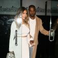 Kim Kardashian et son fiancé Kanye West sortent du restaurant "Mr Chow" à Beverly Hills, le 12 janvier 2014.