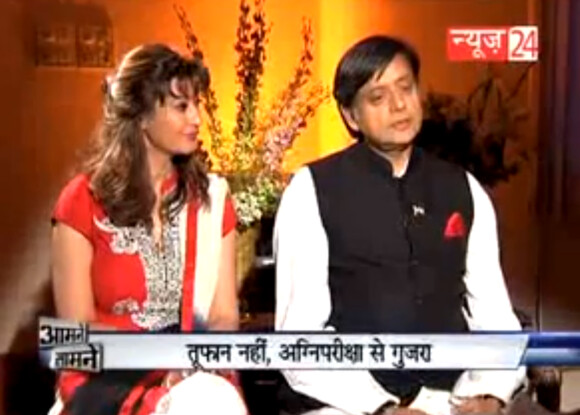 Shashi Tharoor et son épouse Sunanda Tharoor, retrouvée morte le 18 janvier 2014 dans des circonstances troubles, juste après avoir accusé son mari d'adultère. Photo datée de 2011.