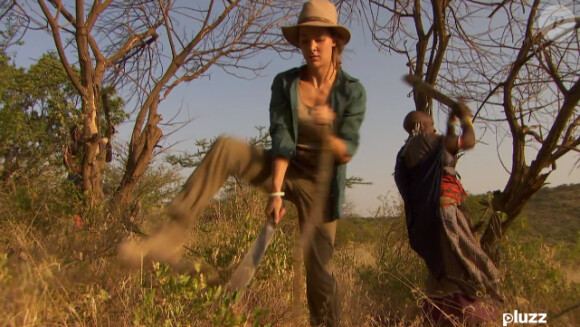 Les premières images de Mélissa Theuriau en Tanzanie dans Rendez-vous en terre inconnue, présentée par Frédéric Lopez, le 21 janvier 2014 sur France 2