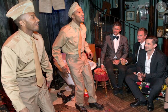 Neal Patrick Harris et son mari David Burtka assistent à l'inauguration d'un nouveau clud, le Rose. Rabbit. Lie., au sein de l'hôtel Cosmopolitan à Las Vegas, le 17 janvier 2013.