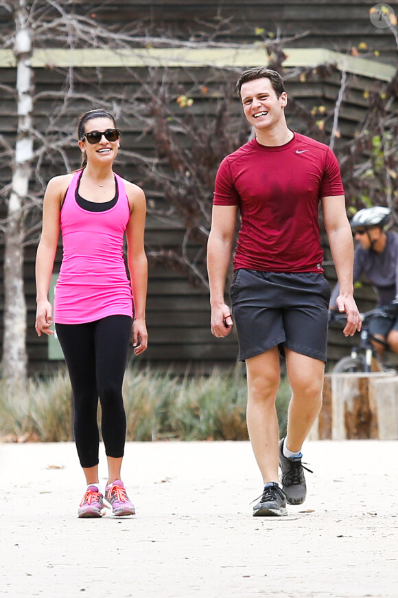 Lea Michele et Jonathan Groff font du sport à Los Angeles, le 24 janvier 2014.