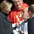  Charlene et Albert de Monaco au sortir de la messe pontificale de la Sainte Dévote, le 27 janvier 2014 en principauté. 