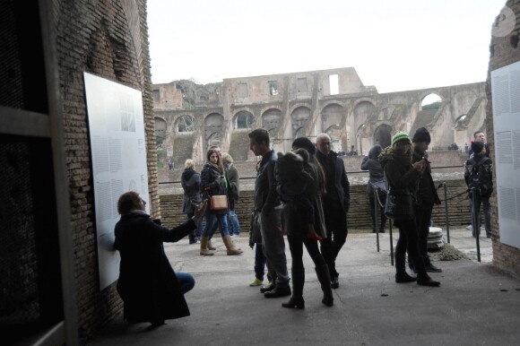Matthew McConaughey, sa femme Camila Alves et leurs enfants Levi et Vida, visitent Rome le 26 janvier 2014.