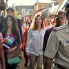 Valérie Trierweiler, ancienne première dame de France, visitant un bidonville de Mumbaï en Inde le 28 janvier 2014
