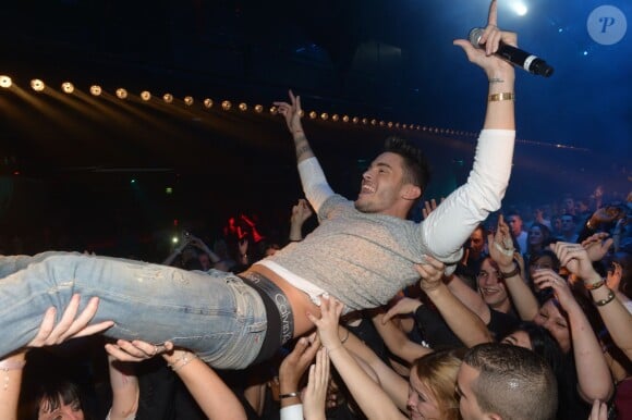 Baptiste Giabiconi en concert au Loft à Paris, le 25 janvier 2014.