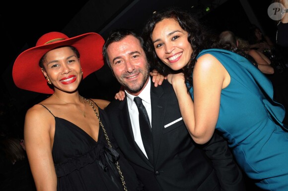 Ayo, Bernard Montiel et Aïda Touihri lors de la soirée de gala de la fondation Womanity à Genève le 30 janvier 2014