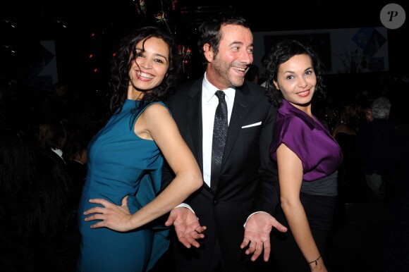 Aïda Touihri, Bernard Montiel et Saïda Jawad lors de la soirée de gala de la fondation Womanity à Genève le 30 janvier 2014