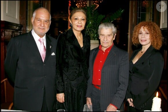 Jean-Claude Brialy, Farah Diba, Jean Babilée et Julia Migenes au 80e anniversaire de Maurice Béjart à Lausanne, le 30 décembre 2006.
