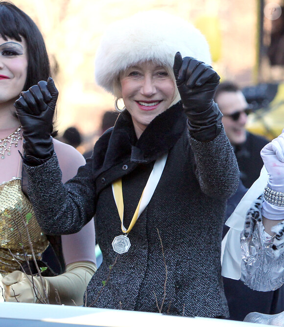 L'actrice britannique Helen Mirren lors de la remise de prix de la Hasty Pudding Theatricals à Cambridge dans le Massachusetts, le 31 janvier 2014
