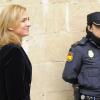 L'infante Cristina d'Espagne arrive au tribunal dans le cadre du scandale Noos à Palma de Majorque en Espagne le 8 février 2014.