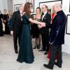 Kate Middleton, habillée en Jenny Packham et parée d'un collier de diamants prêté par Elizabeth II, à la National Portrait Gallery lors de la soirée Portrait Gala 2014, le 11 février 2014 à Londres.