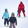  Le prince Frederik et la princesse Mary de Danemark, en compagnie de leurs enfants Christian (8 ans), Isabella (6 ans), Vincent et Joséphine (3 ans), avaient donné rendez-vous à la presse le 14 février 2014 à Verbier pour partager avec les photographes le début de leur séjour aux sports d'hiver. 