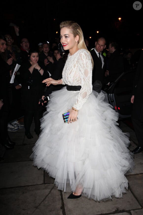 Rita Ora arrive au One Embankment pour la cérémonie des Elle Style Awards. Londres, le 18 février 2014.