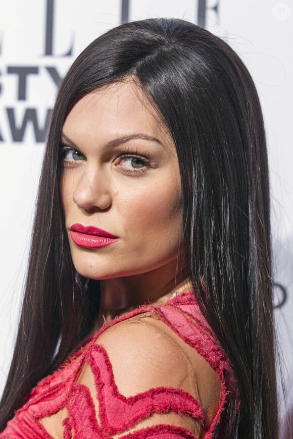 Jessie J assiste aux Elle Style Awards au One Embankment. Londres, le 18 février 2014.