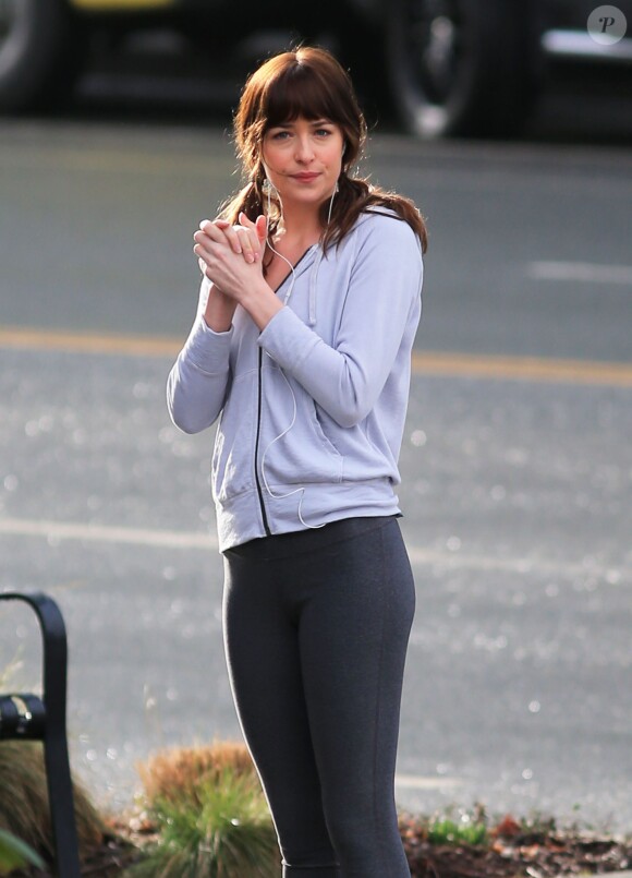 Dakota Johnson sur le tournage de Fifty Shades Of Grey à Vancouver, le 14 février 2014