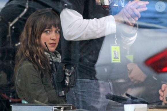 Dakota Johnson sur le tournage de Fifty Shades Of Grey à Vancouver, le 1er décembre 2013.