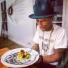 Pharrell Williams dîne chez JR une salade Alexandra concoctée par Jean Imbert, le 24 février 2014