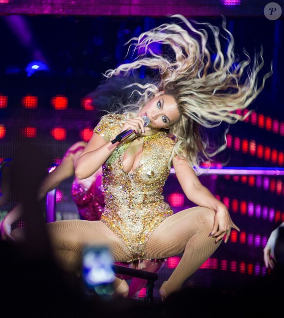 Beyonce Knowles, déchaînée en concert à Birmingham, le 25 février 2014