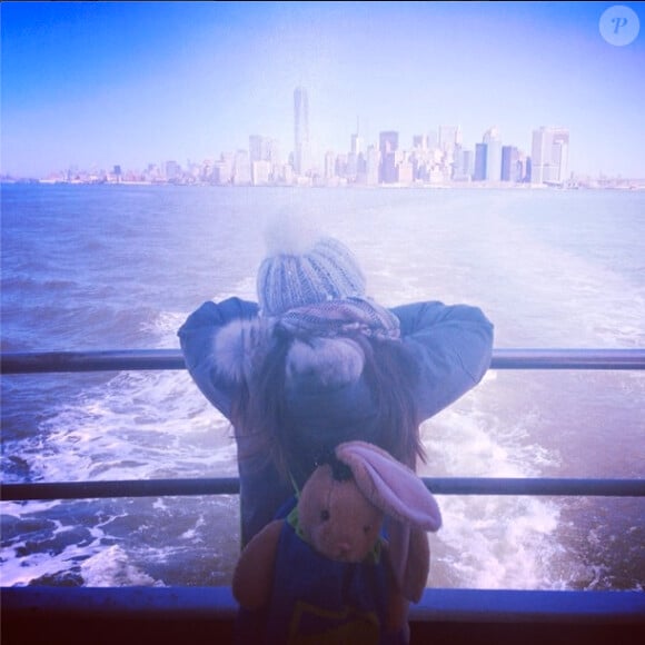 Alizée, Grégoire Lyonnet et Annily en vacances à New York le 28 février 2014.