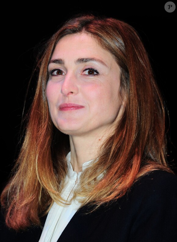 Julie Gayet pour la projection de son documentaire "Cinéaste(s)" dans le cadre du festival Rendez-vous with French Cinema à New York, le 8 mars 2014.