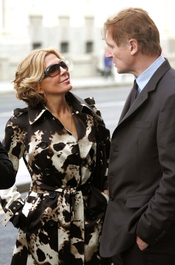 Liam Neeson et sa femme Natasha Richardson à Dublin le 23 janvier 2008.