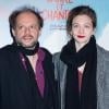 Denis Podalydès et sa femme à l'avant première du film Aimer, boire et chanter à Paris le 10 mars 2014.
