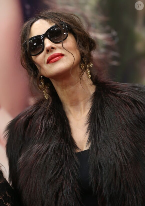 L'icône Monica Bellucci inaugure une boutique Dolce & Gabbana au centre commercial TsUM. Moscou, le 12 mars 2014.