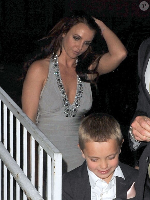 Exclusif - Britney Spears et ses enfants, après le mariage de James Watson et Jamie Lynn Spears, lors d'une soirée au Monkey Hill Bar à La Nouvelle-Orléans, le 14 mars 2014.