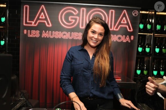 Exclusif - Lola Dewaere au restaurant "La Gioia" à Paris le 22 janvier 2014