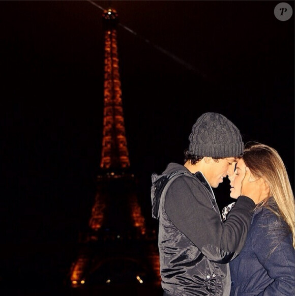 Marquinhos et sa belle Carol Cabrino - photo du 15 février 2014 issue du compte Instagram du joueur du Paris Saint-Germain