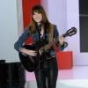Carla Bruni a chanté "Little French Songs" - Enregistrement de l'émission "Vivement Dimanche" à Paris le 19 mars 2014. L'émission sera diffusée le 23 mars sur France 2.