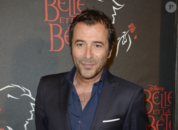 Bernard Montiel - Première de la comédie musicale "La Belle et la Bête" avec Vincent Niclo dans le rôle de la Bête au théâtre Mogador à Paris le 20 mars 2014.