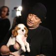 EXCLU - Pascal Obispo et le chiot Monroe lors de l'enregistrement de l'émission TV pour France 2, "Le Grand Show" de Michel Drucker avec en invité d'honneur Serge Lama, qui sera diffusée le 22 mars 2014 sur France 2, le 10 mars 2014.