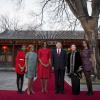 Michelle Obama, ses filles Sasha et Malia accompagnée de la première dame chinoise Peng Liyuan et de son mari Xi Jinping, à Pékin, en Chine, le 21 mars 2014.