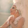 Lady Gaga renaît et invoque Himéros (le désir) dans le clip G.U.Y., ''a ARTPOP film'', révélé le 22 mars 2014