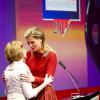 La reine Maxima des Pays-Bas recevait des mains de la première dame d'Allemagne Daniela Schadt, le 21 mars 2014 à Baden-Baden, le Deutsche Medien Award 2014, récompensant son engagement sous l'égide des Nations unies pour la finance inclusive pour le développement.