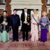 Le roi Willem-Alexander et la reine Maxima des Pays-Bas, magnifique pour l'occasion, donnaient le 22 mars 2014 un dîner au palais royal à Amsterdam pour la visite officielle du président chinois Xi Jinping et son épouse Peng Liyuan.