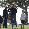 Exclusif - Julia Roberts au parc avec sa mère Betty Lou Motes et ses fils Phinnaeus et Henry à Los Angeles, le 13 mars 2014.