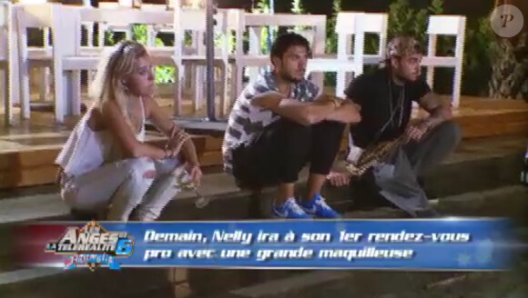 Nelly s'énerve dans Les Anges de la télé-réalité 6 le mardi 25 mars 2014 sur NRJ 12